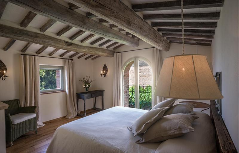 Villa Mandorlo - Pomaio Wines & Hospitality Arezzo Exterior photo