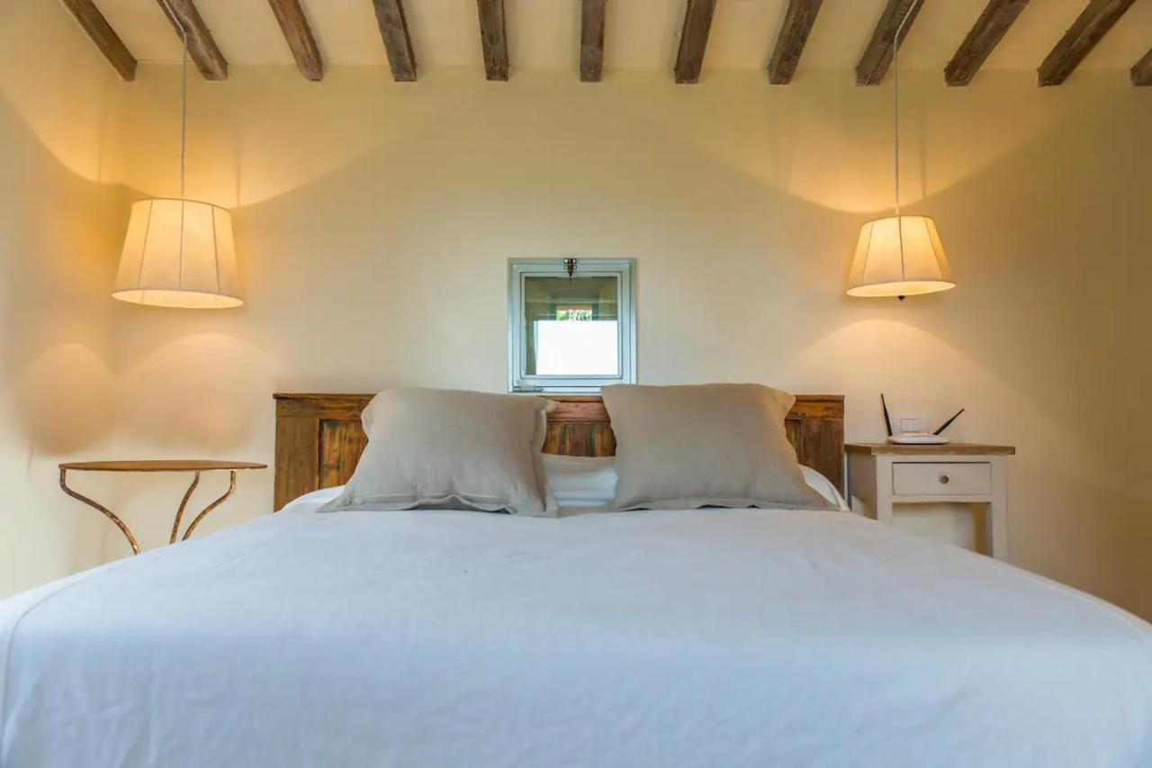 Villa Mandorlo - Pomaio Wines & Hospitality Arezzo Exterior photo